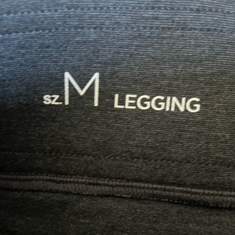 LOFT Outlet Leggings Very Slim Hip & Thighs Women M Gray Elastic Waist 33x26 NWT - Picture 2 of 8